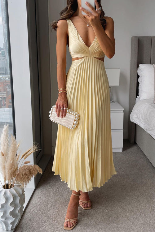 Elegant-Silhouette Sleeveless Dress