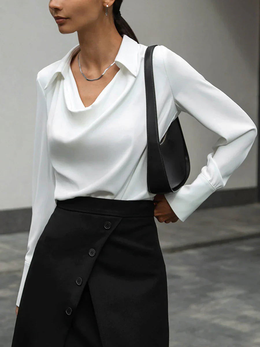 Elegante V-hals blouse met plooien