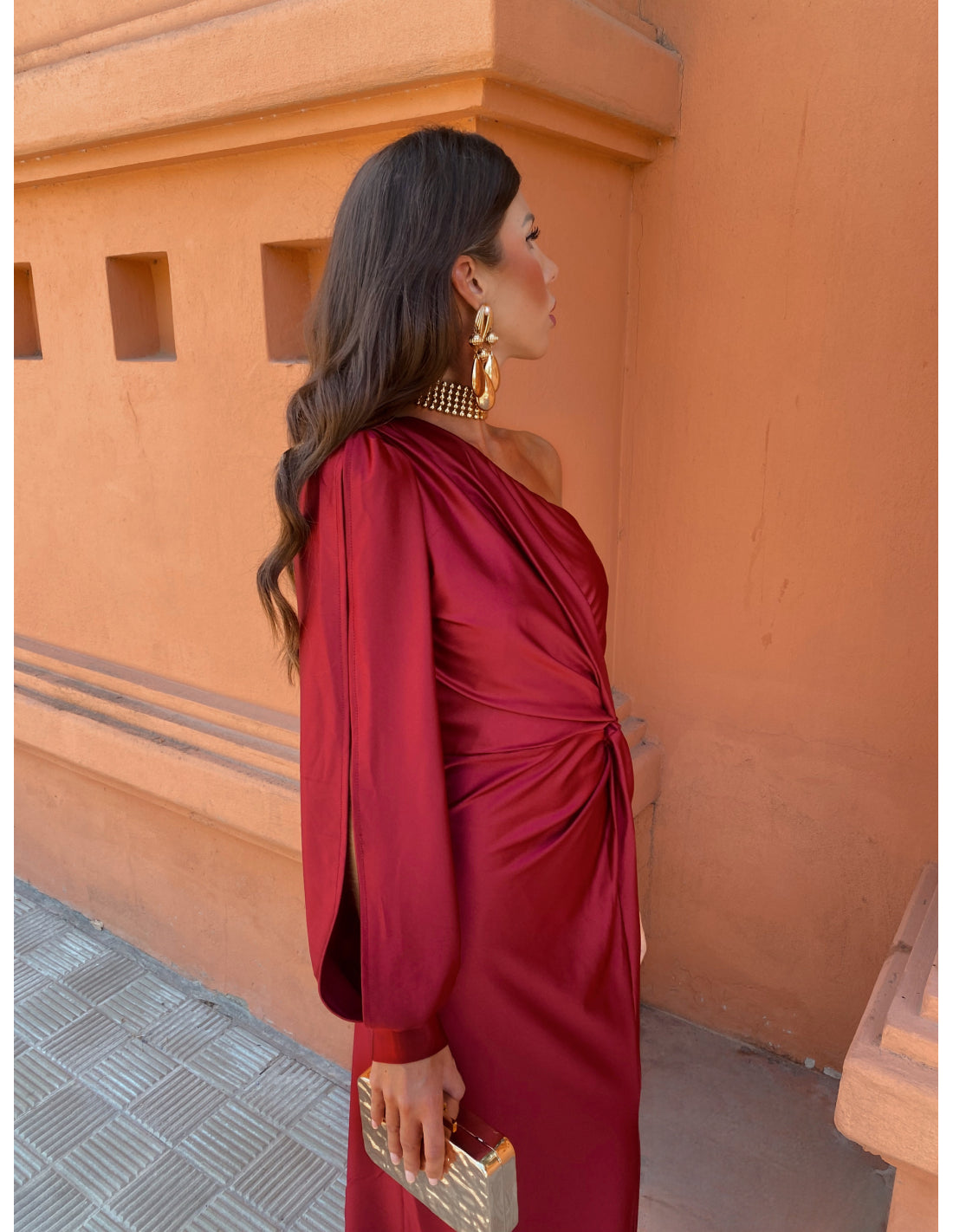 Elegant One-Shoulder Dress