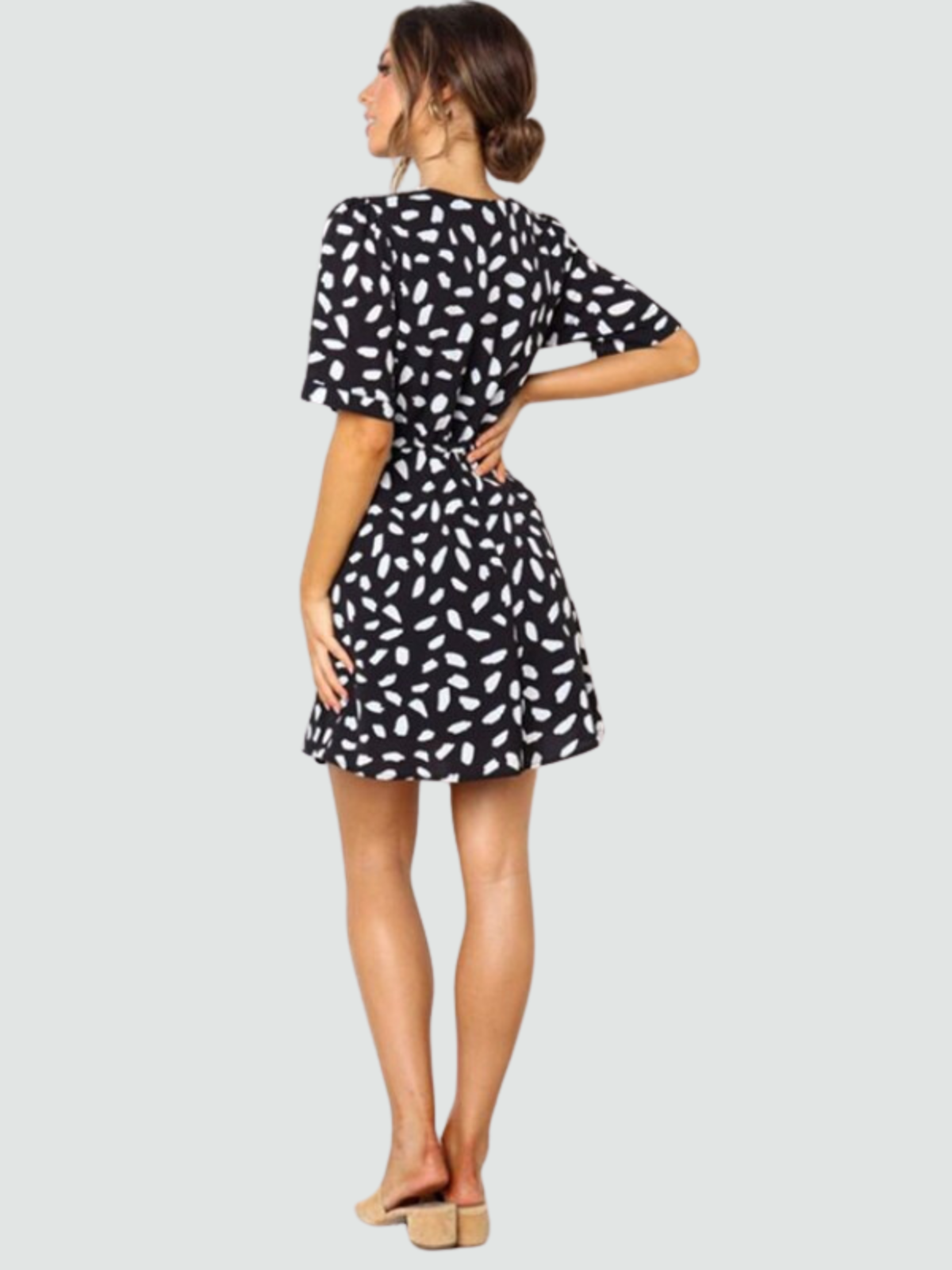 Elegante Mini Jurk met Zomerse Flair