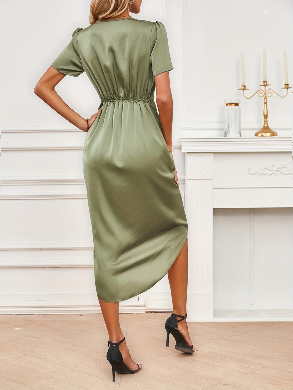 Elegant Satijnen Wikkeljurk
